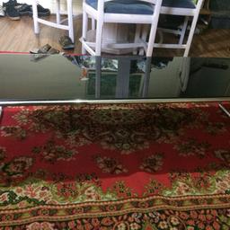 Red and blue carpets available .
Big carpets perfect for living rooms and any other room 
Each carpet is £10.
Collect it from home