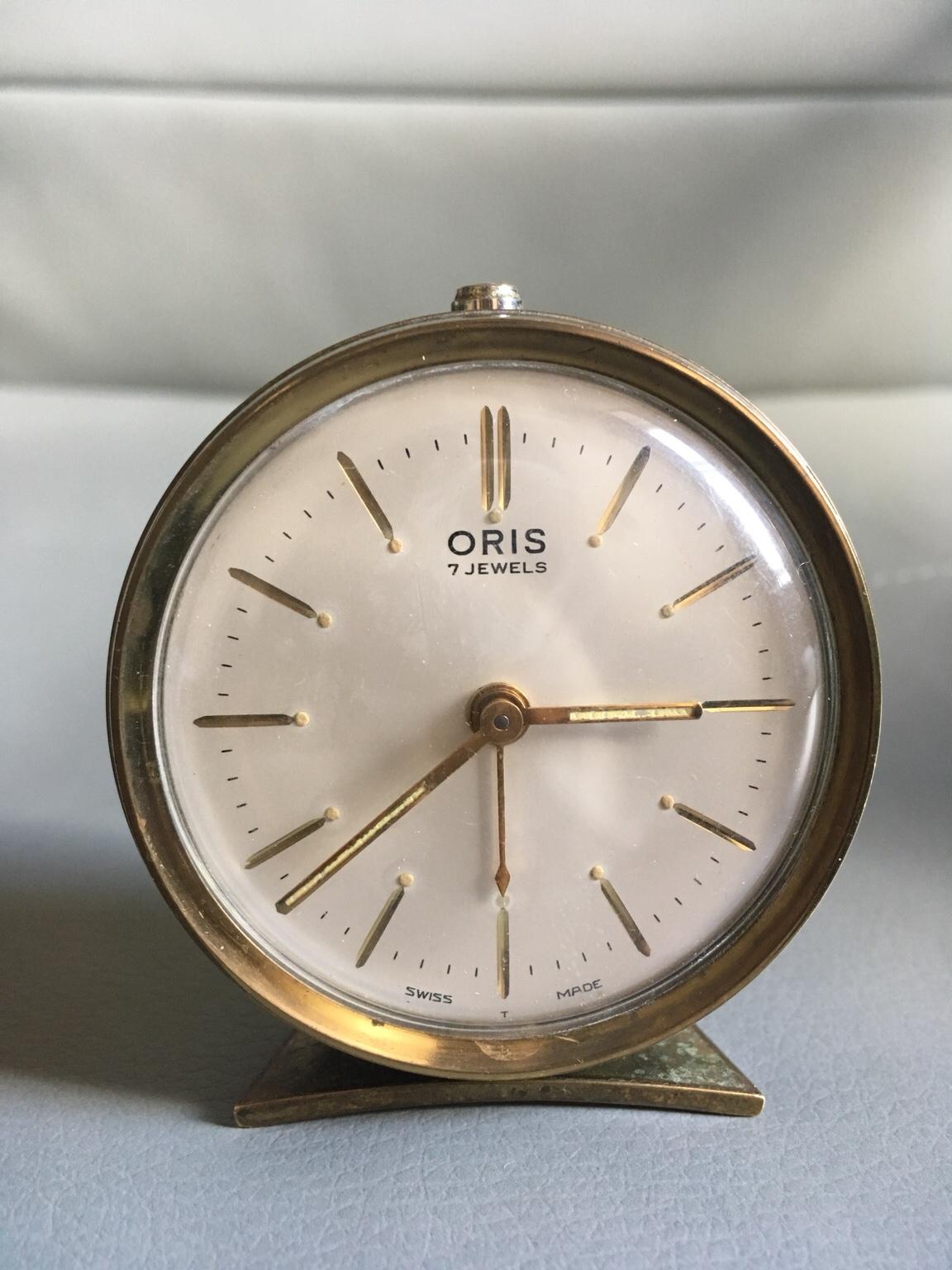 ORIS 7 JEWELS SWISS MADE SMALL CLOCK. in SW5 London for 12.50 for