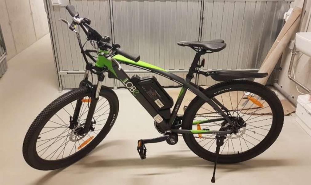 zelt stehhöhe 2 personen MEREZA 4 Mann Zimmer Wasserdicht Großes Familien Camping Tunnelzelt mit Vorzelt und Wohnbereich auf für Camping Outdoor Wandern Festivals Sport & Freizeit CAYO PERICO HEIST - IM Stratos Helmgröße:L | 59-61cm