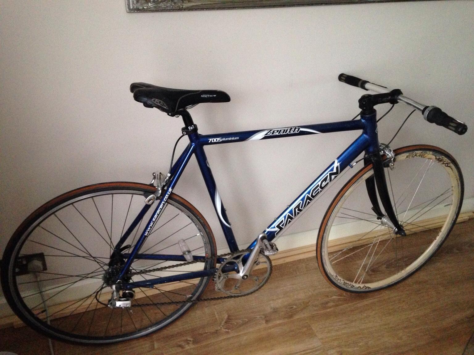 Saracen zenith 7005 aluminium road bike in BR8 Sevenoaks for 170.00 for sale Shpock