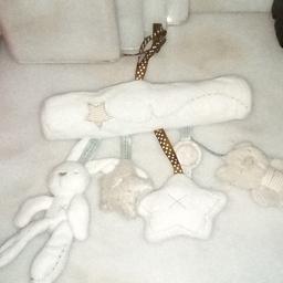 rabbit used to play music it doesn't anymore. star squeaks & teddy rattles.

smoke and pet free home