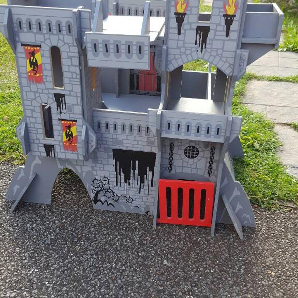 Early Learning Centre castle of doom toy in Monkston for £40.00 for