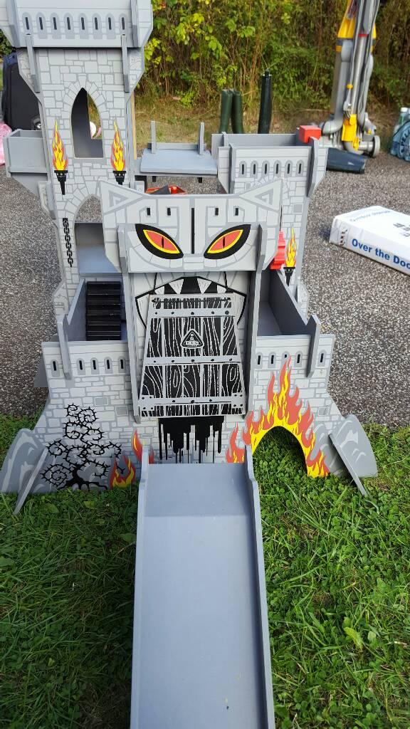 Early Learning Centre castle of doom toy in Monkston for £40.00 for