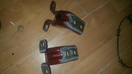 Vehicles Greater Manchester Wigan - Photos for Jaguar S type front doors hinges