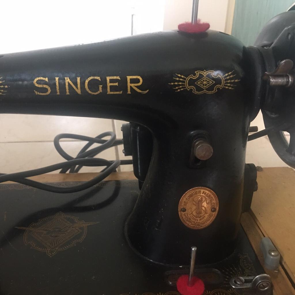 Singer Sawing Machine Vintage in NW7 Barnet für £ 12,00 zum Verkauf ...