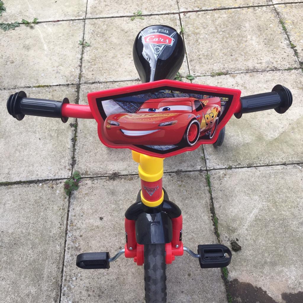 lightning mcqueen bike with training wheels