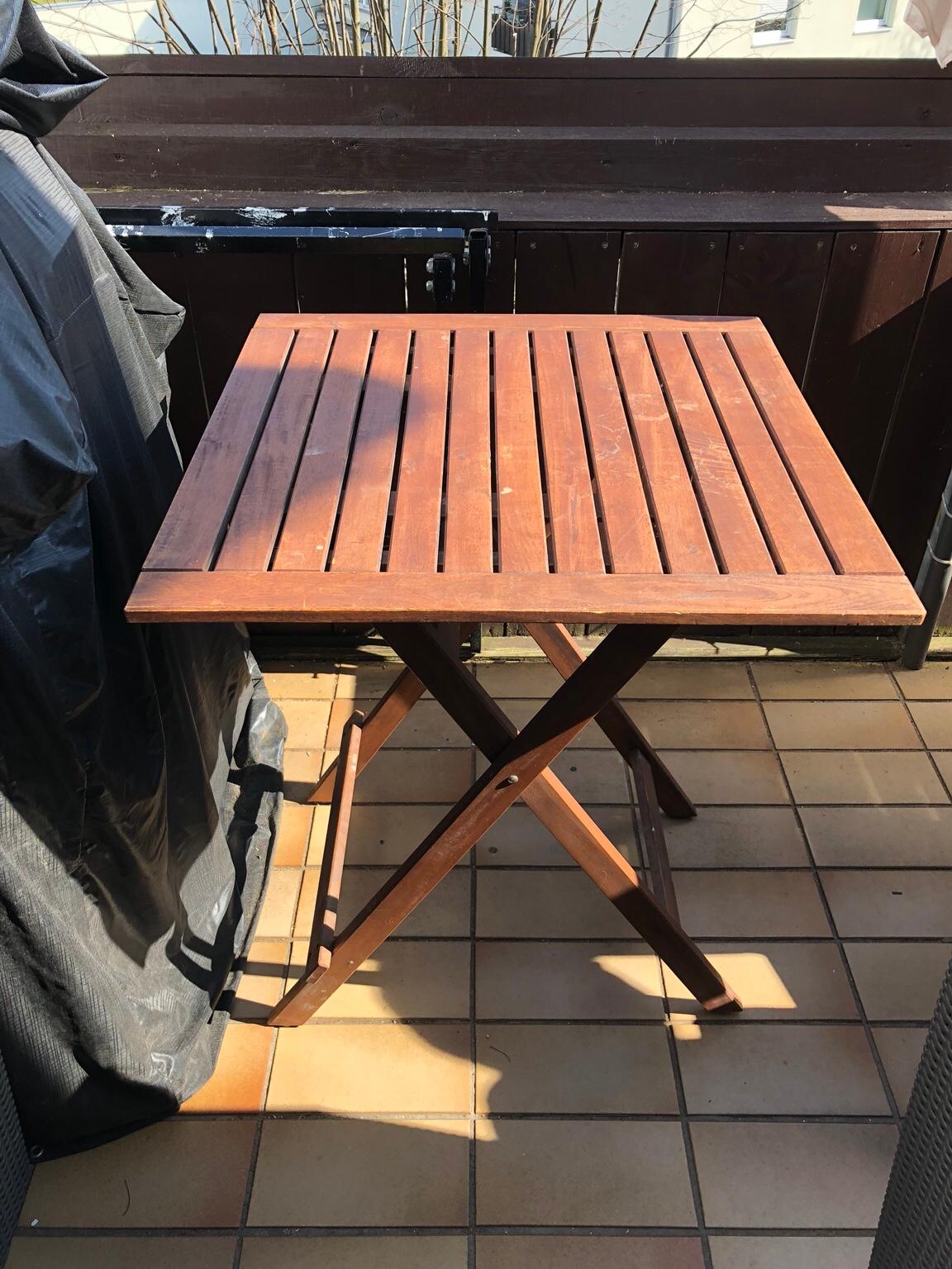 Ikea Balkontisch Gartentisch klappbar Holz in 85586 Poing für 18,00