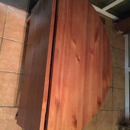 Folding table
Scratches on top, 
used