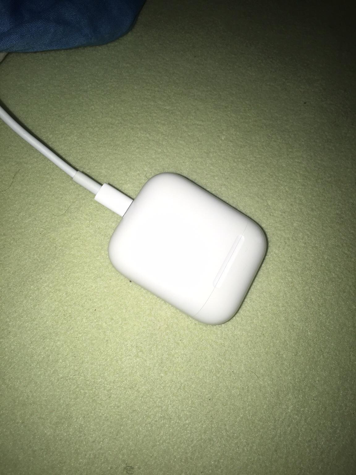 original-apple-airpod-mit-ladeger-t-in-81249-munich-f-r-150-00-zum