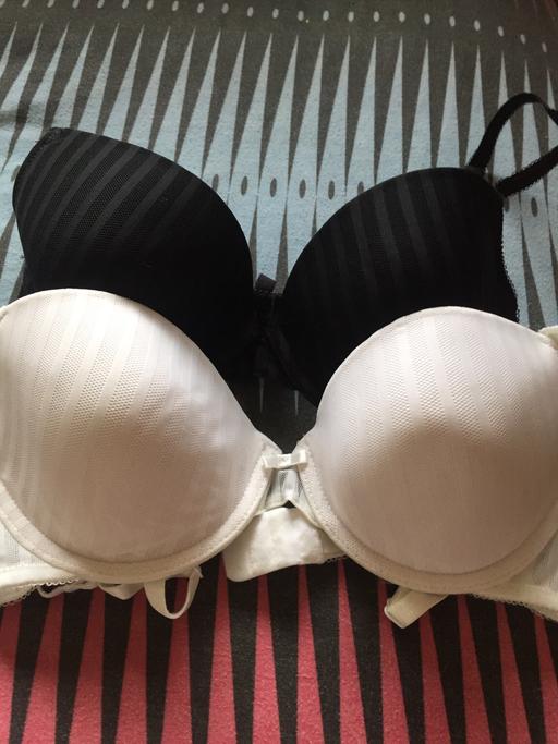 Buy & Sell Lancashire Preston - Photos for Black n white bras