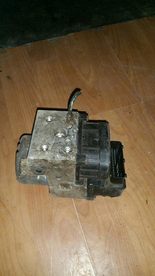 Vehicles Greater Manchester Wigan - Photos for Honda Civic MK7 01-05 ABS PUMP