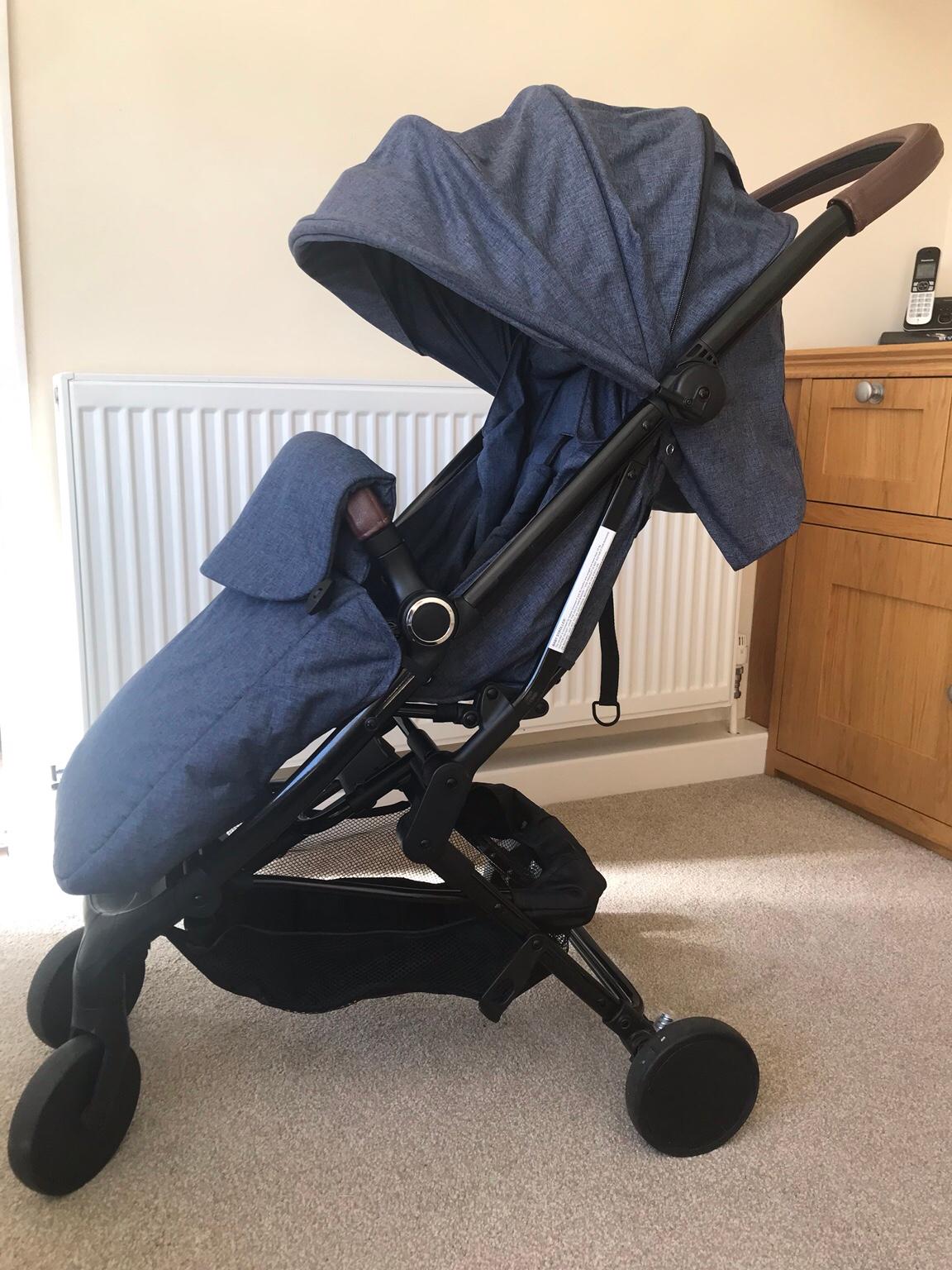 Hamilton turnberry hot sale stroller