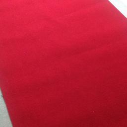 red wool carpet piece .main size9ft x6ft 3 and extra piece on length 4ft x5ft bargain!