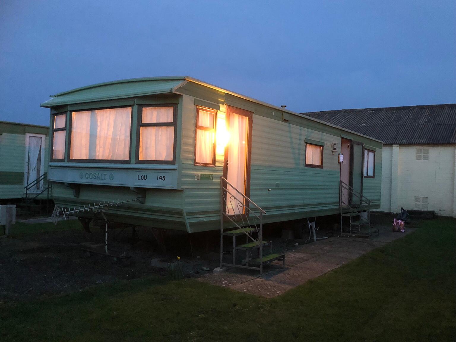 6 birth caravan for rent tywyn near Aberdovey in Telford for free for