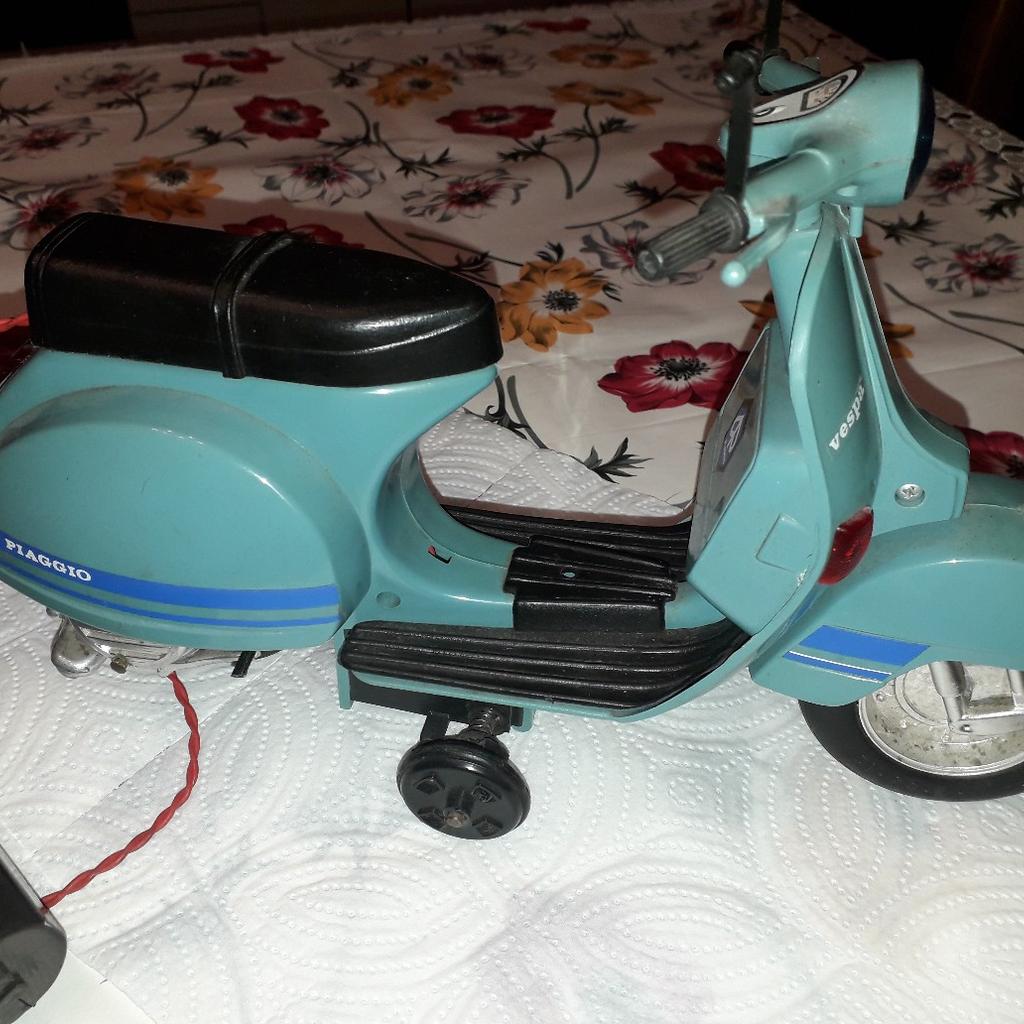 toys vintage Vespa Piaggio filoguidata Ellegi in 10148 Torino für 40,00 ...