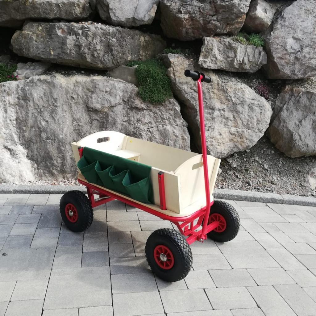 Bollerwagen in 6372 Oberndorf in Tirol für 30,00 € zum Verkauf
