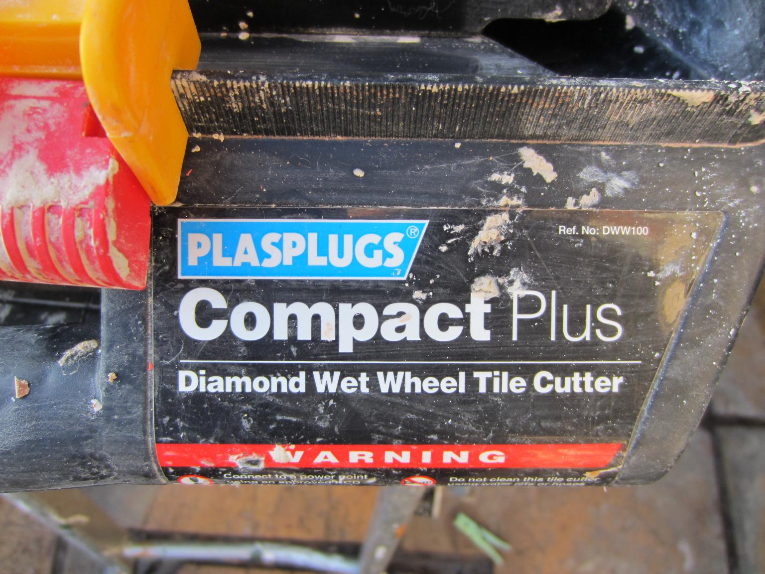 PLASPLUGS TILE CUTTER DWW100 in CT12 for £35.00 for sale Shpock