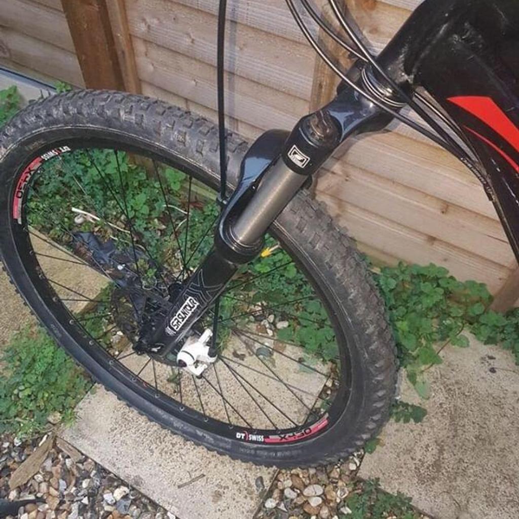 Specialized stunt jumper in SW11 Wandsworth for £300.00 for sale Shpock