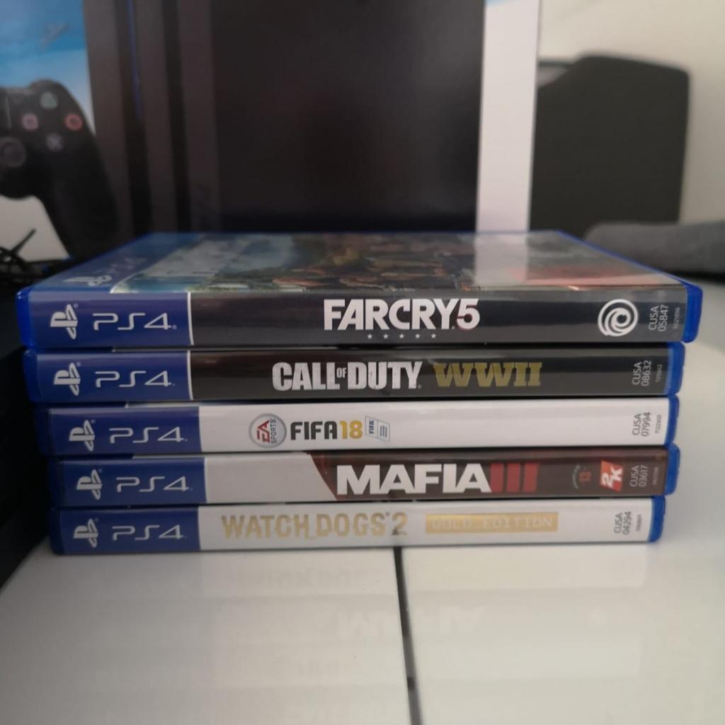 Playstation 4 pro 1 TB in 2700 Gemeinde Wiener Neustadt für € 400 