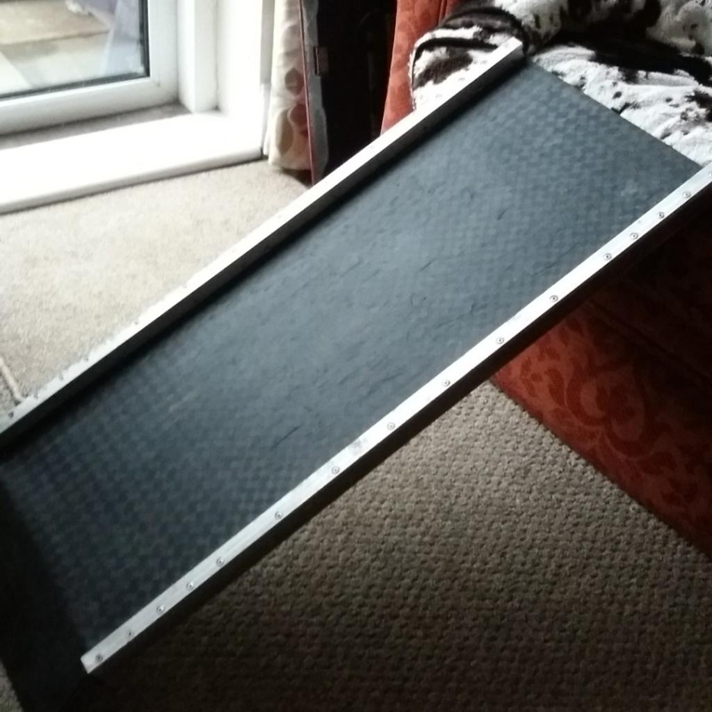 dog ramp rspca official in LL28 Bay for 12.00 for sale Shpock