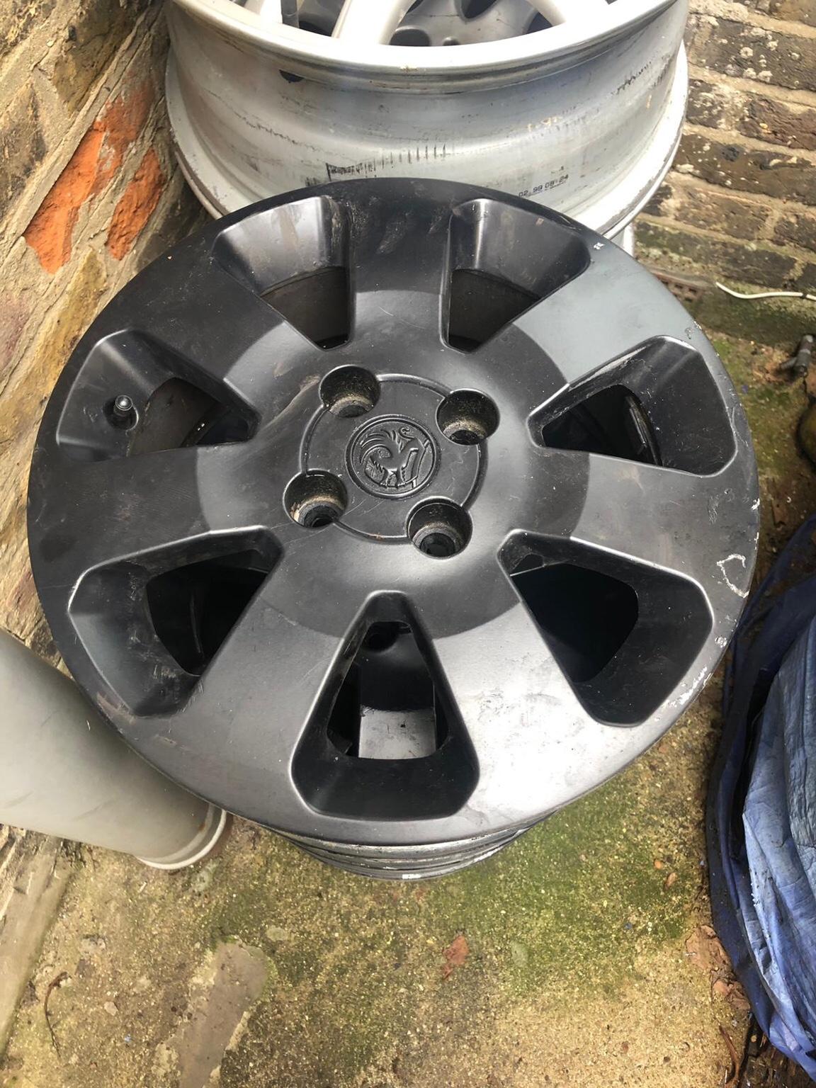 Vauxhall Corsa Alloy Wheels In Ig London Borough Of Barking And Dagenham F R Zum