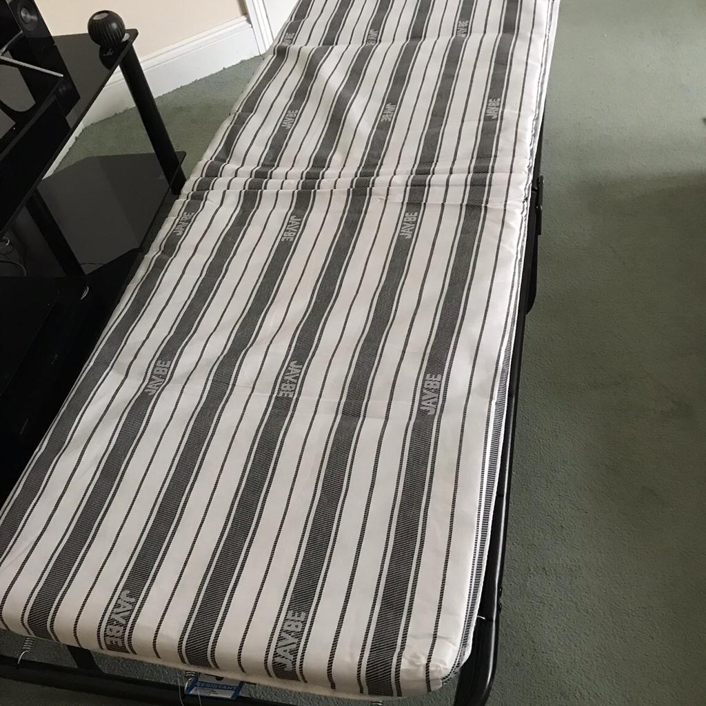 JayBe single fold up bed. Like new in SS9 Sea for £25.00 for sale Shpock