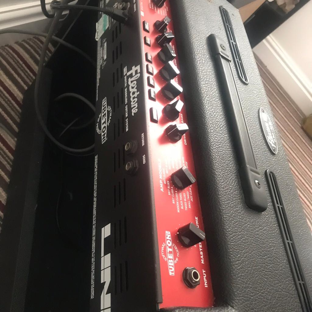 LINE 6 FLEXTONE PLUS, plus CAB and floorboard in B32 Birmingham für 160