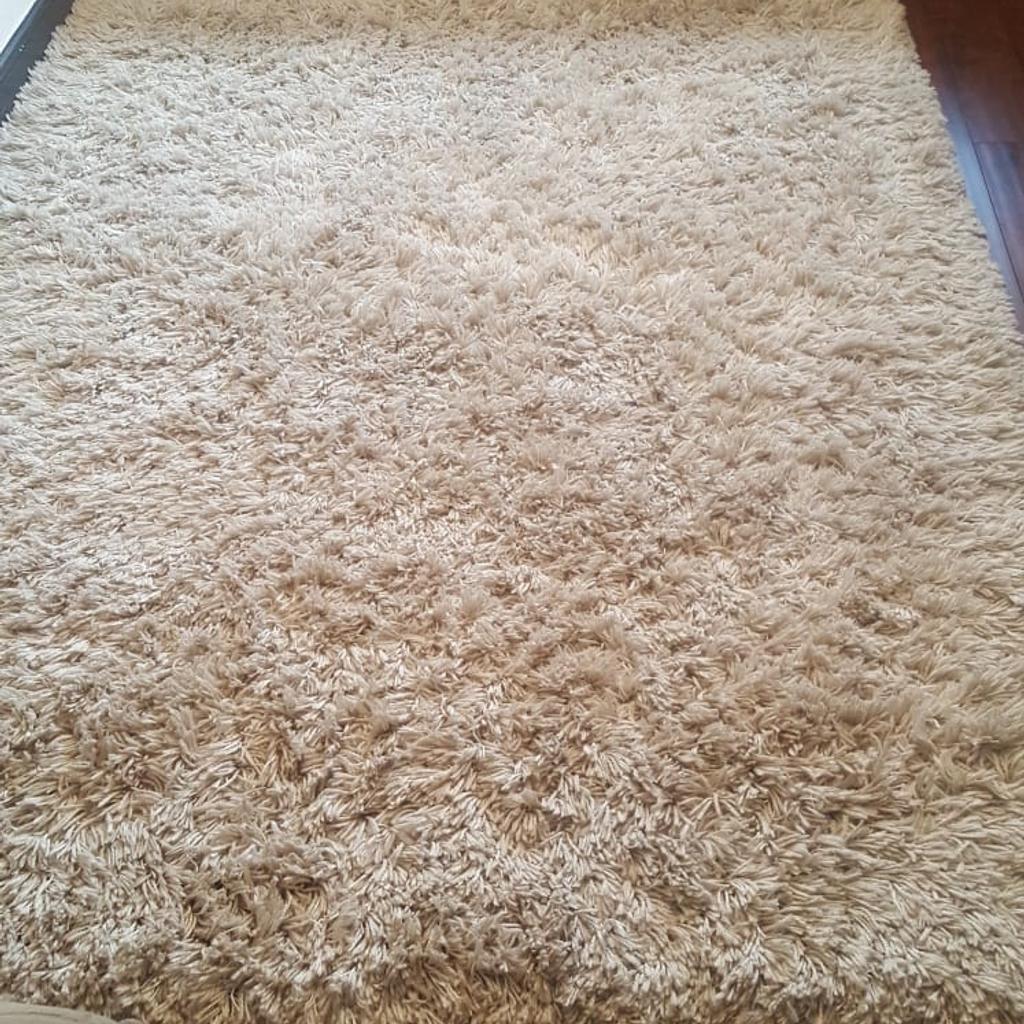 large shaggy rug IKEA high pile like new in E4 London Borough of