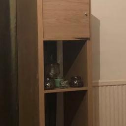 I’m selling my kallax shelf in good condition comes with x2 door insert original price for shelf £35 and doors cost £9 each collection only se15