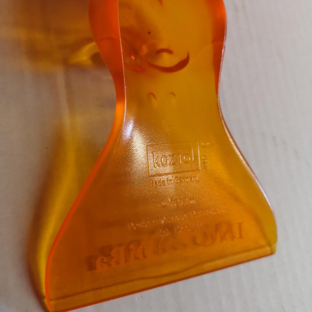Eiskratzer - Yeti von Koziol in Orange in 60327 Frankfurt am Main für €  3,00 zum Verkauf