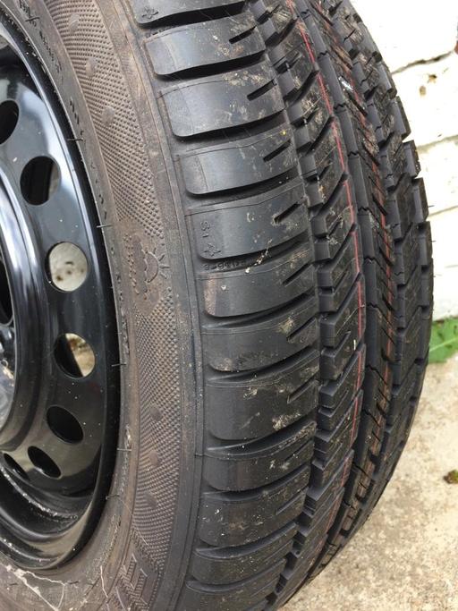 Vehicles Gillingham Business Park Medway - Kent - Photos for Tyre Toyota Corolla