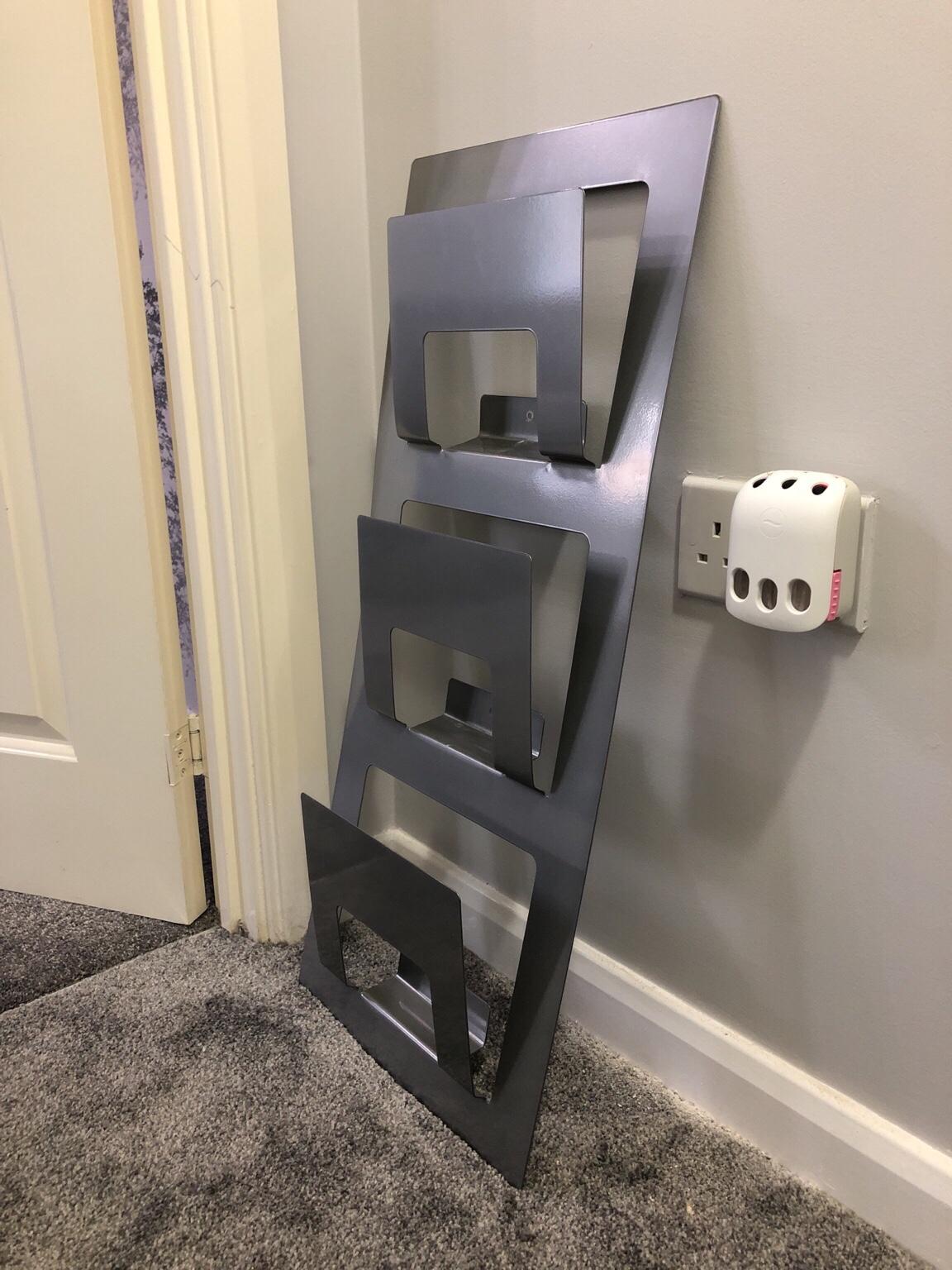IKEA newspaper rack in LS28 Leeds für gratis zum Verkauf Shpock DE