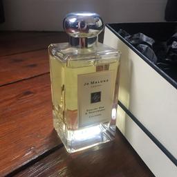 Genuine Jo Malone bought from the Covent Garden London store a couple of weeks ago but unfortunately the scent just doesn’t suit me. It is a 100ml size bottle and I used it for 1 week but it is practically full. Comes with original box and bag. Postage to the UK available or you can collect from North London N19