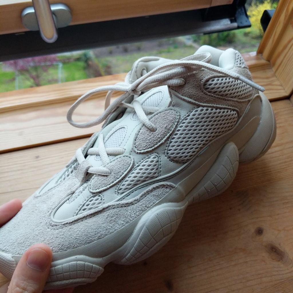 Yeezy cheap 500 lookalike