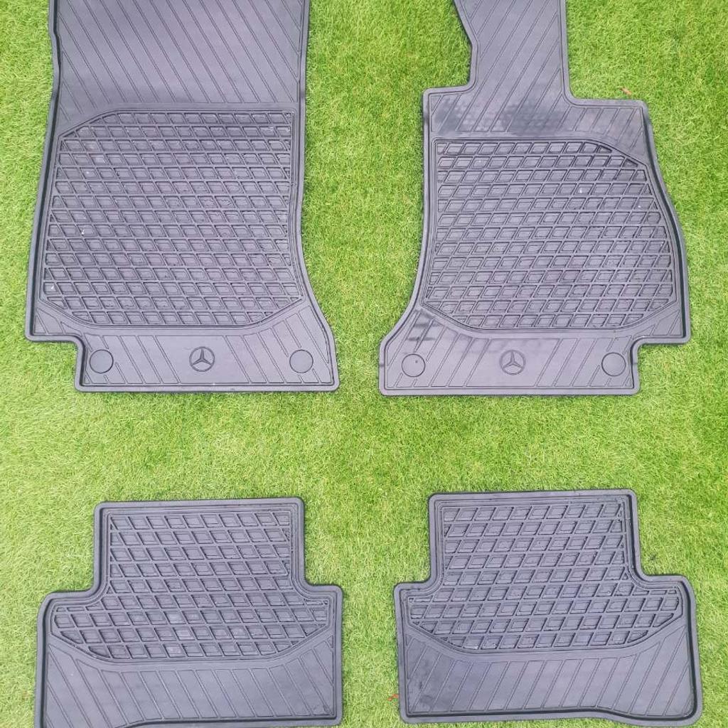 Mercedes E Class W213 Rubber Floor Mats In Lu5 Regis Für £ 20 00 Zum Verkauf Shpock At