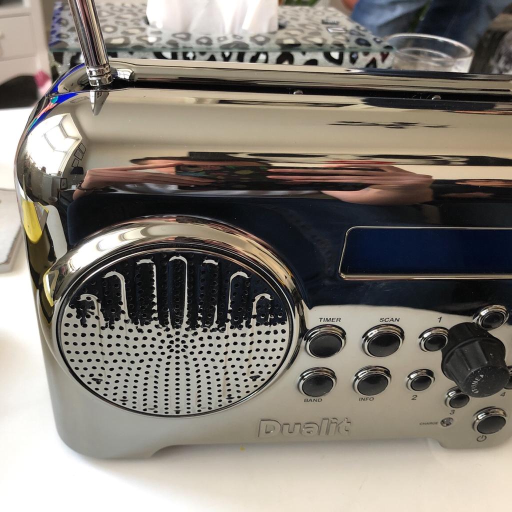 Dualit Radio in TA9 Sedgemoor for £ for sale | Shpock