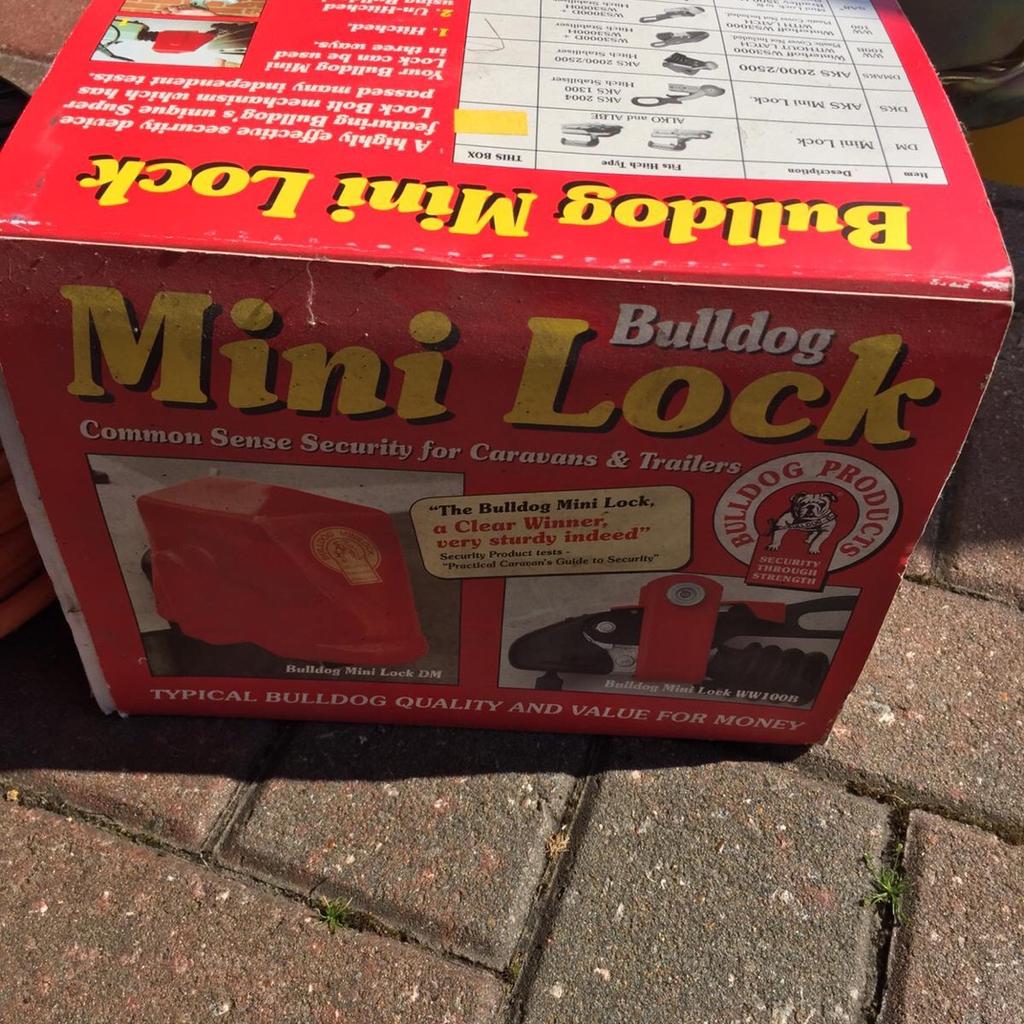 Caravan hitch lock and wheel clamp in Maldon für £ 60,00 zum Verkauf