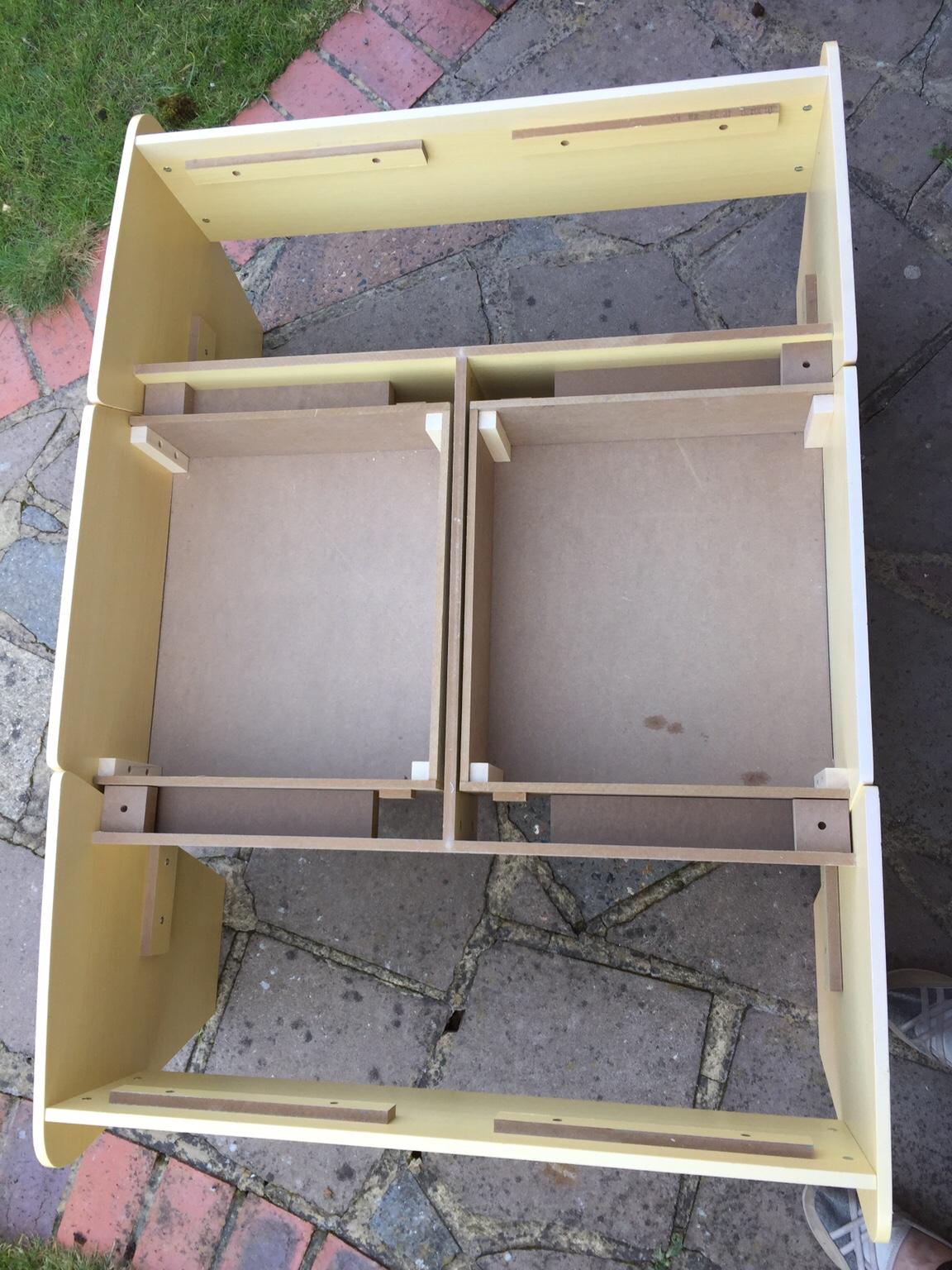 Train track table in GU19 Surrey Heath for £12.00 for sale Shpock