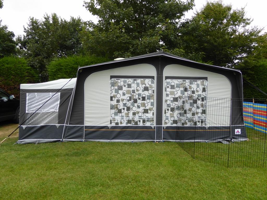 Dorema Daytona Awning with Bedroom Size 9 in Chesterfield for £350.00 ...