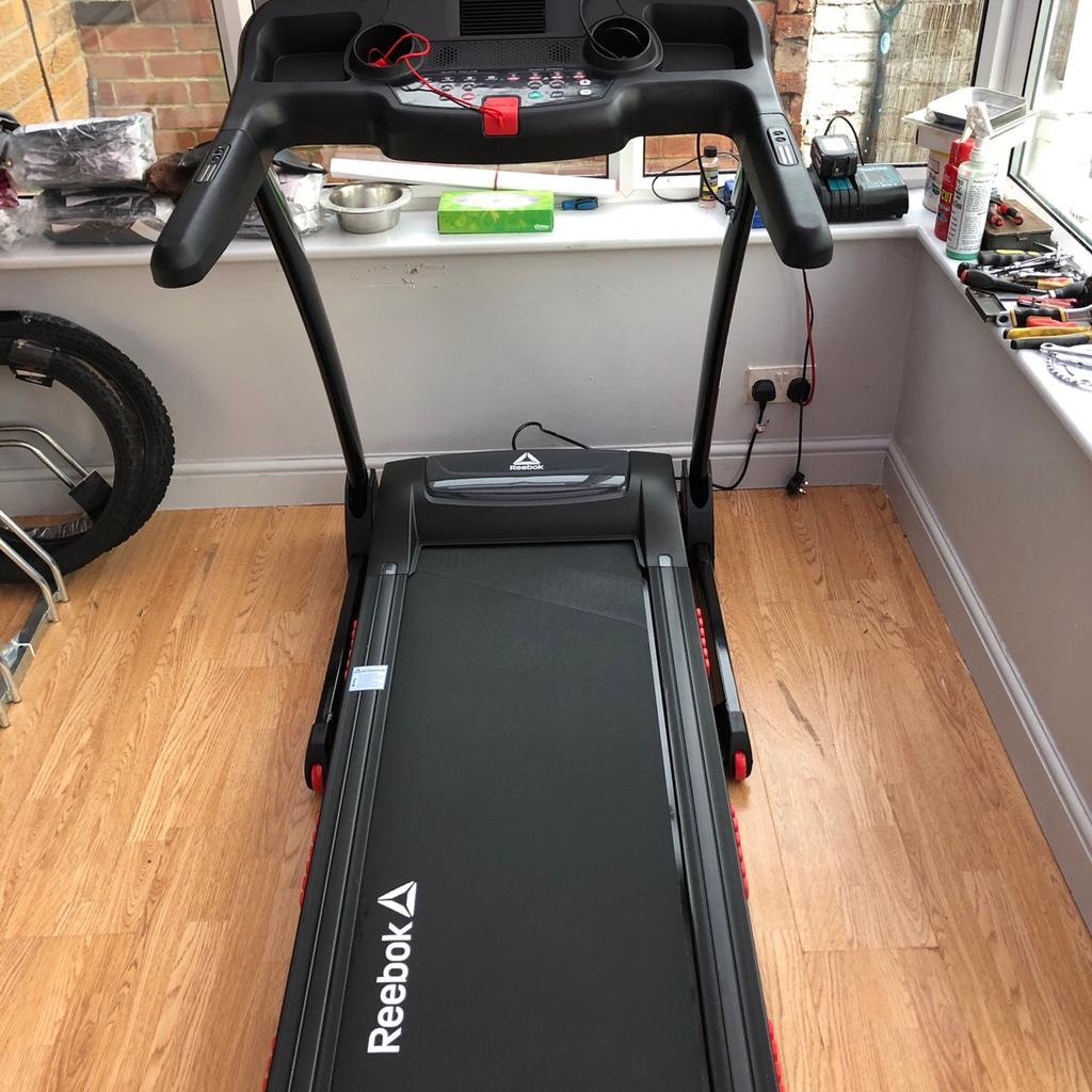 Buy reebok discount one gt40s treadmill