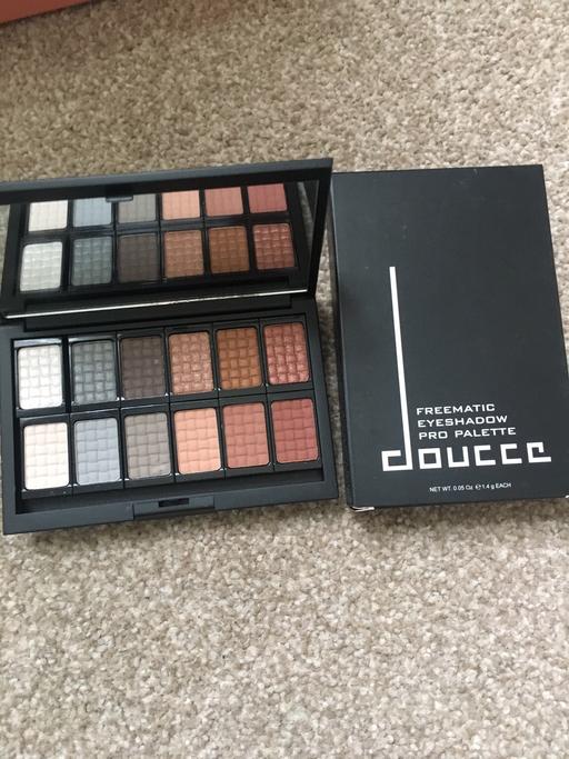 Buy & Sell West Yorkshire Leeds - Photos for Douce freematic eyeshadow palette