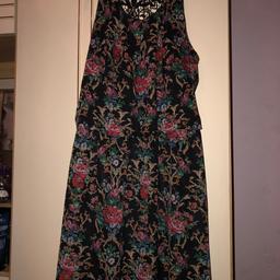 Floral Summer dress size 18, knee length