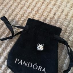 Genuine Pandora charm.

Never used and got as an unwanted gift.

Happy to post at buyers cost. Any questions please ask!