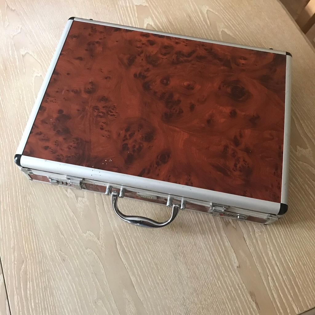 Offenbach Solingen Knife and Cutlery set in NN10 Wymington für £ 120,00 zum Verkauf Shpock AT