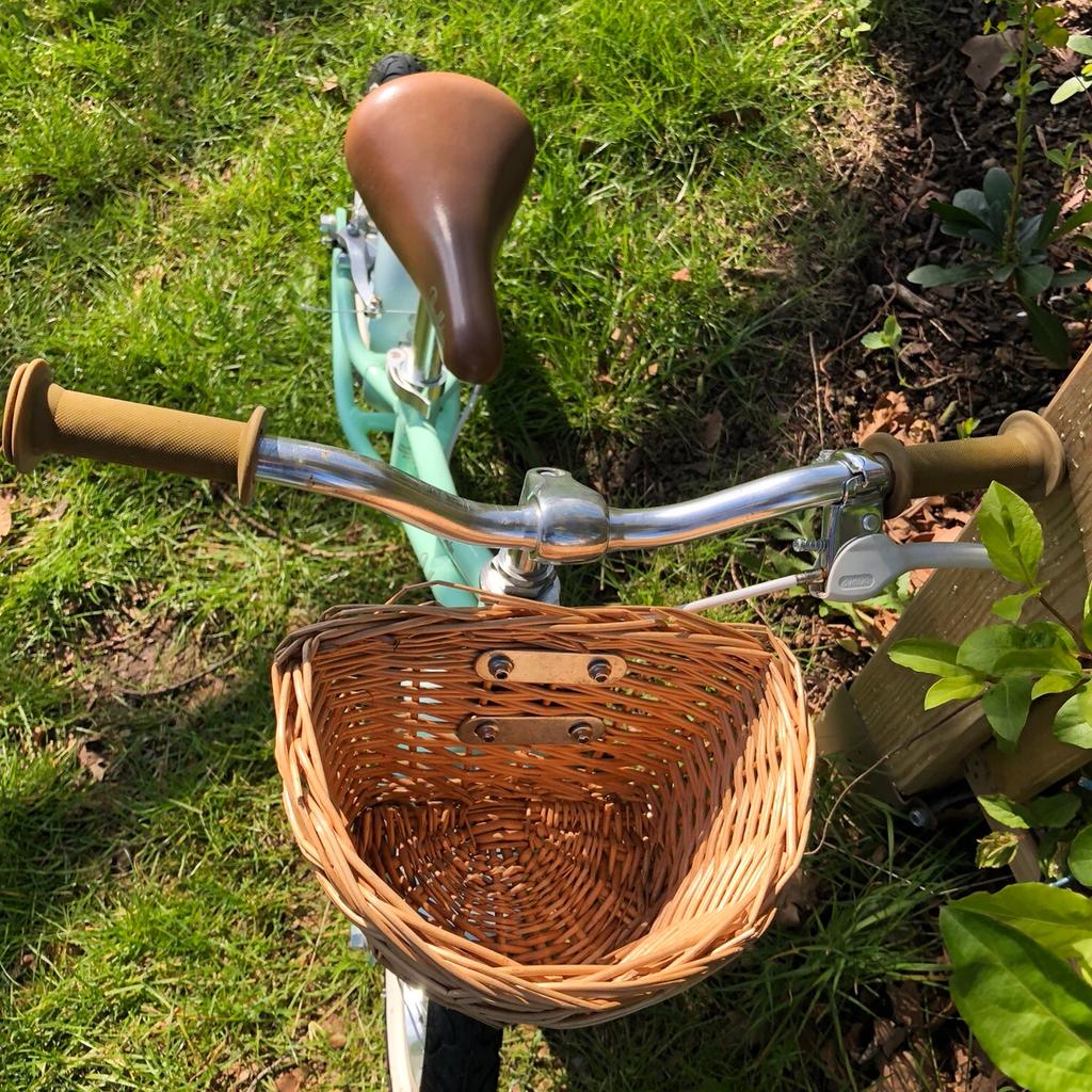 Pendleton bayley hotsell balance bike