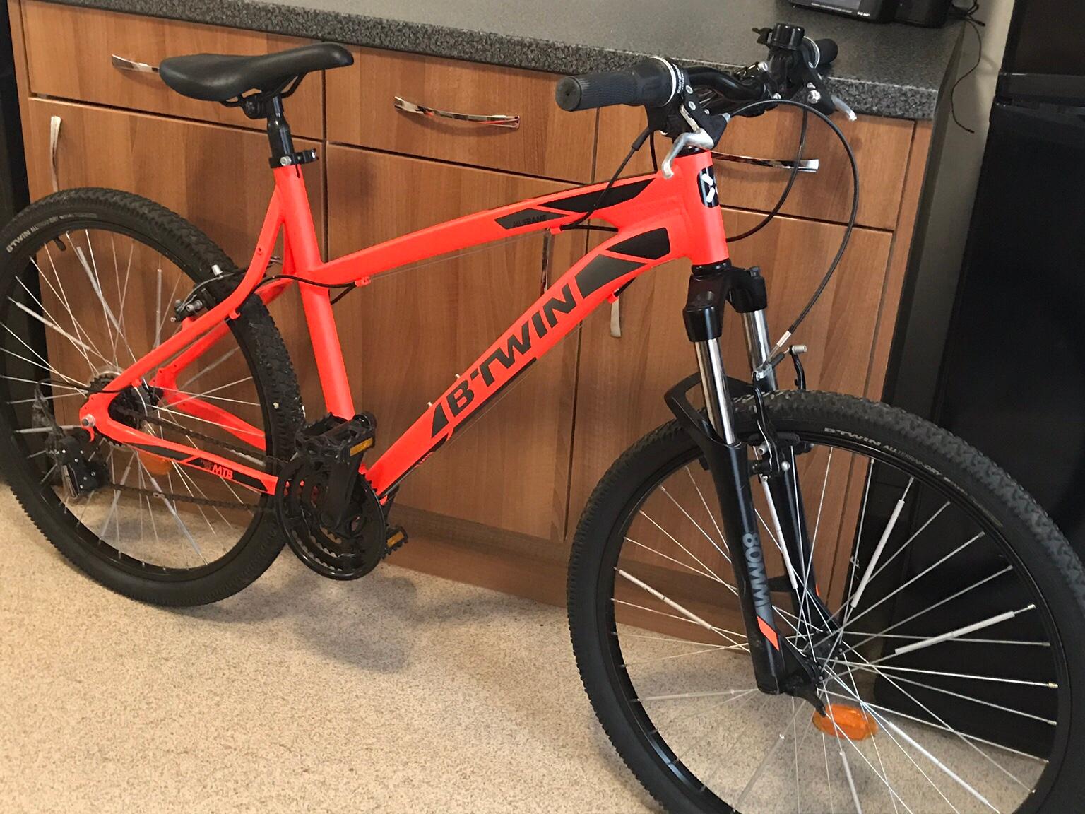 btwin rockrider 340 orange mtb cycle
