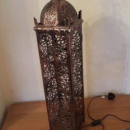 morroccan style lamp. goid condition 
needs new bulbs