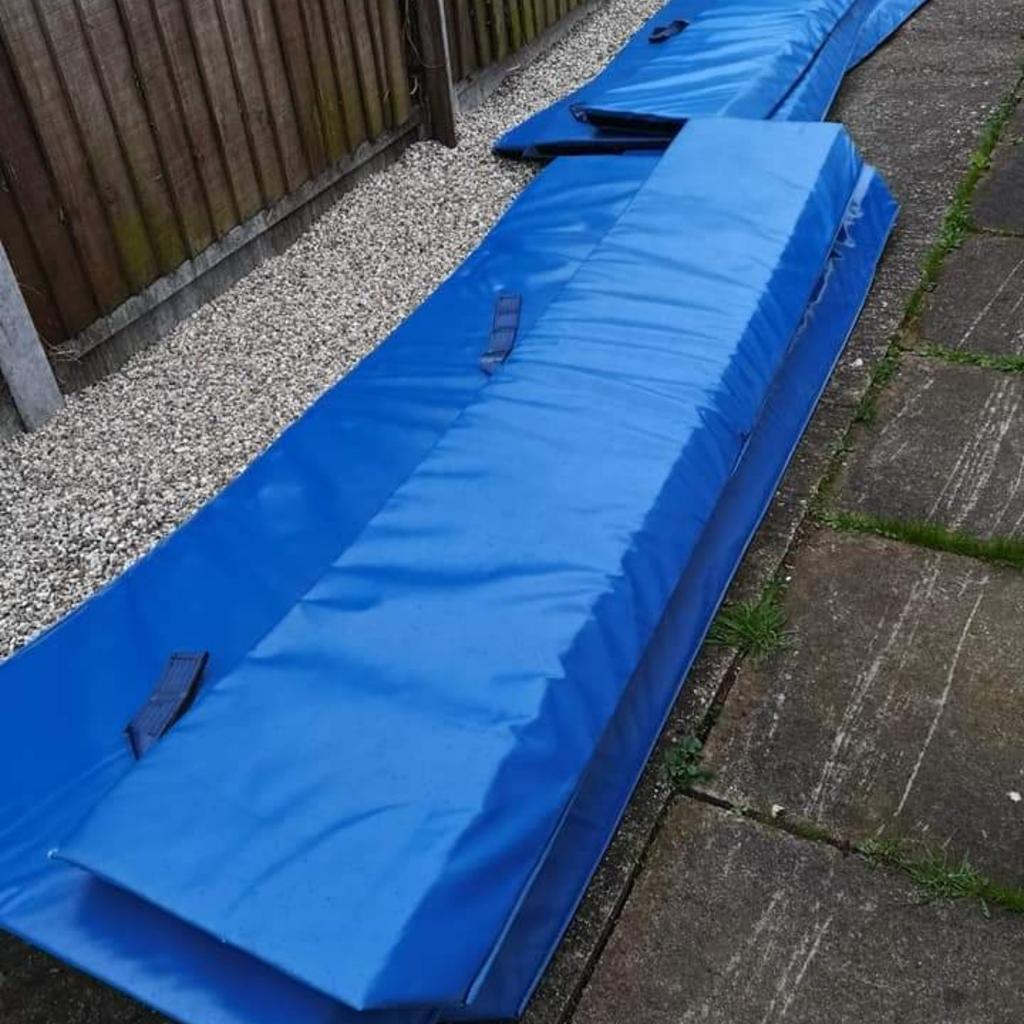 7 Large Crash Mats in East Hertfordshire for £120.00 for sale Shpock