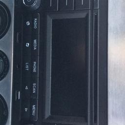 Double din stereo 

Good working condition

Removed from mk4 golf but will probably fit other Vechicles that allow a double din