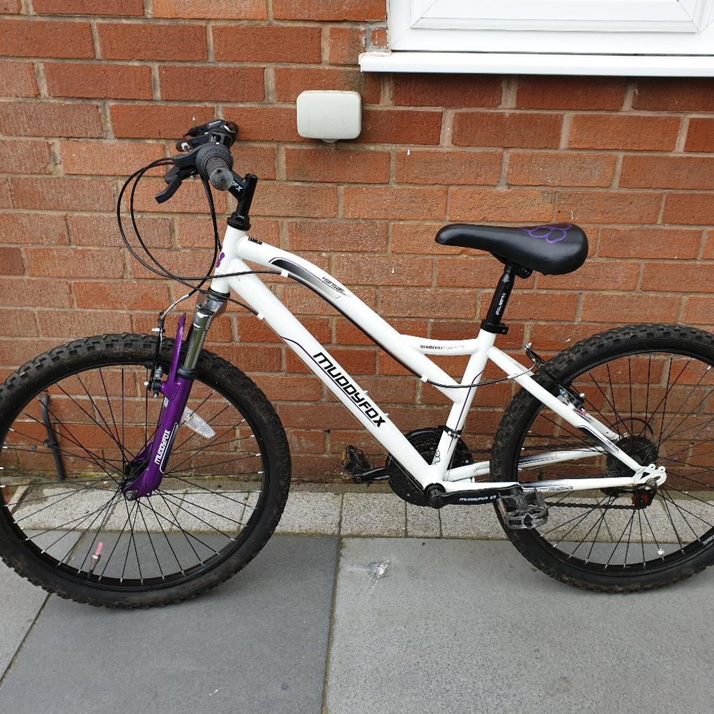 Girls Muddy Fox Kansas 24 bike in WA8 Widnes for 45.00 for sale